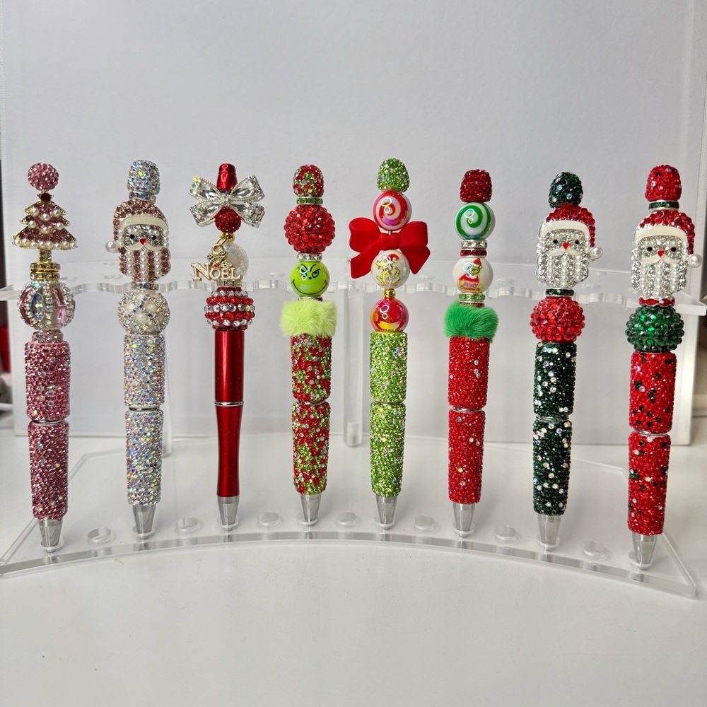 HANDMADE Christmas, Grinch Pens, price for ONE PEN.✨